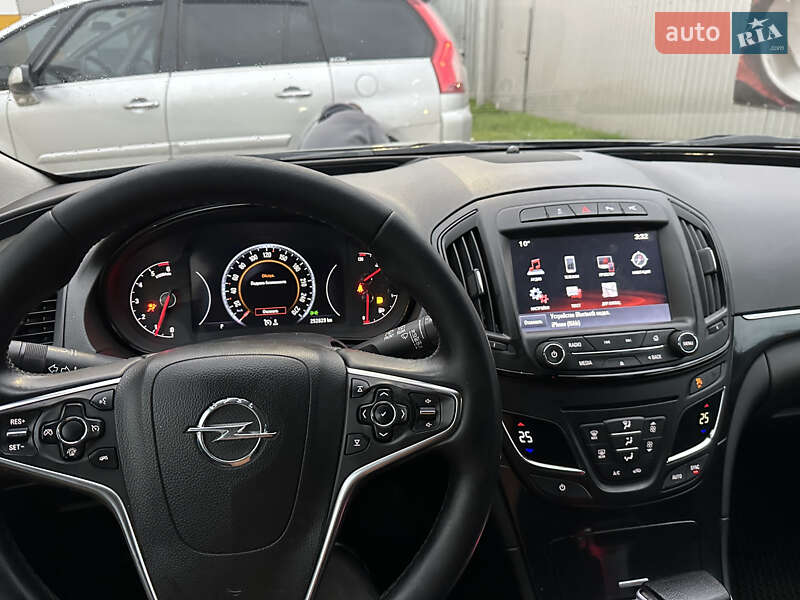 Універсал Opel Insignia 2016 в Києві