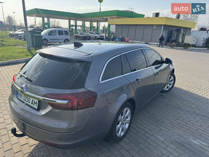 Универсал Opel Insignia 2015 в Измаиле