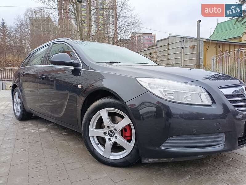 Универсал Opel Insignia 2010 в Тернополе
