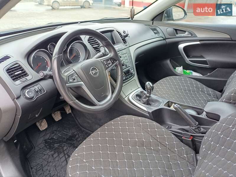 Универсал Opel Insignia 2010 в Тернополе