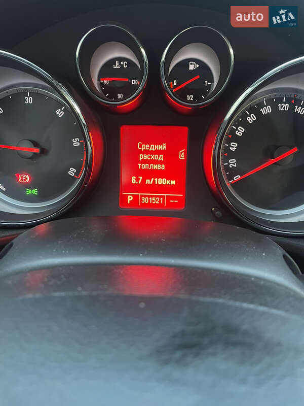 Универсал Opel Insignia 2010 в Дубно