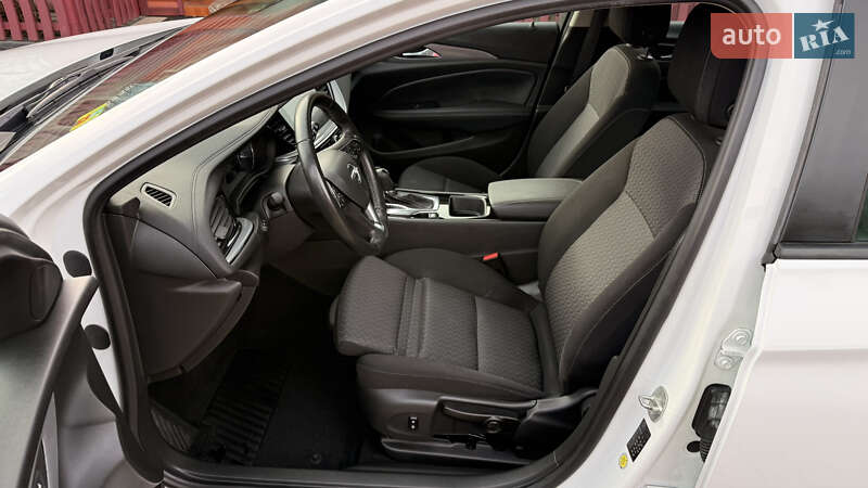 Универсал Opel Insignia 2019 в Хмельницком