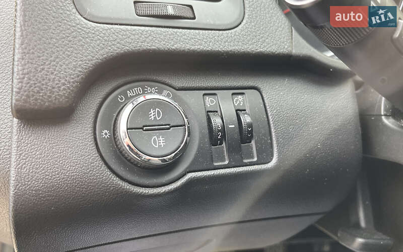 Универсал Opel Insignia 2013 в Стрые фото 15 Универсал Opel Insignia 2013 в Стрые