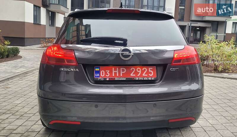 Универсал Opel Insignia 2011 в Львове