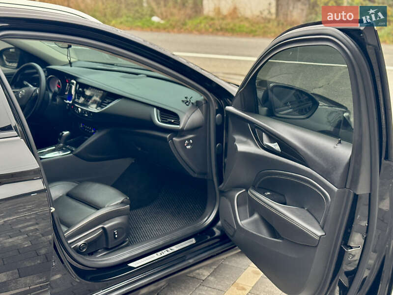 Универсал Opel Insignia 2018 в Ужгороде