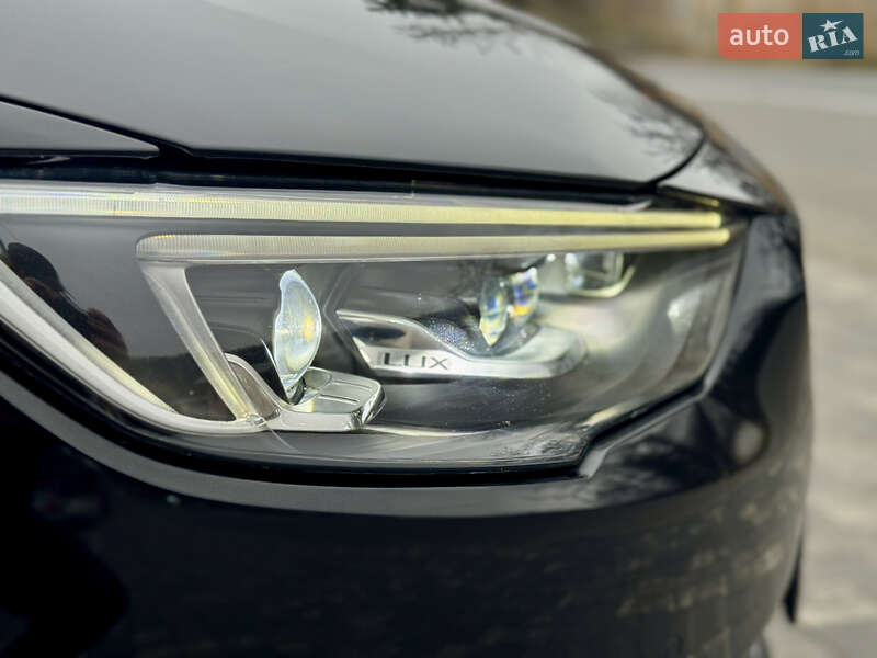 Универсал Opel Insignia 2018 в Ужгороде