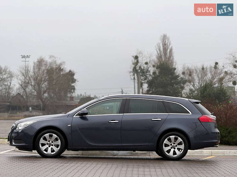 Універсал Opel Insignia 2009 в Києві