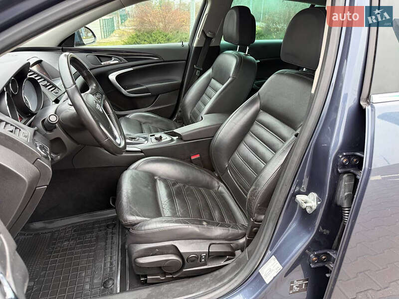 Універсал Opel Insignia 2009 в Києві