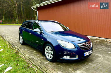 Универсал Opel Insignia 2010 в Львове