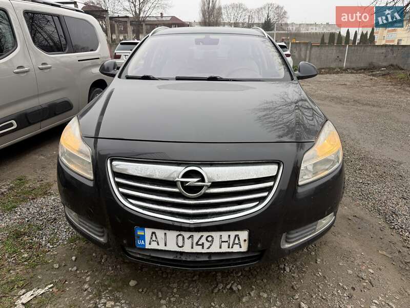 Opel Insignia 2011
