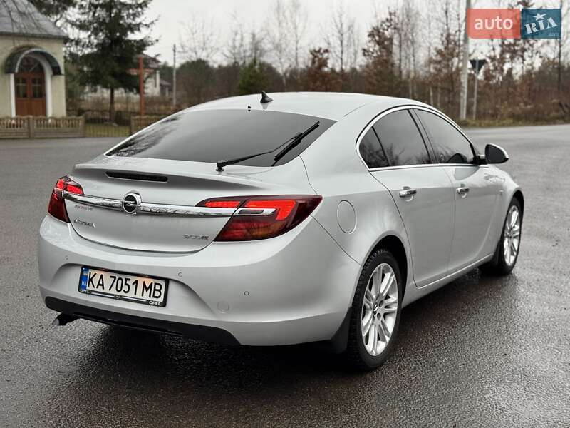 Лифтбек Opel Insignia 2014 в Львове
