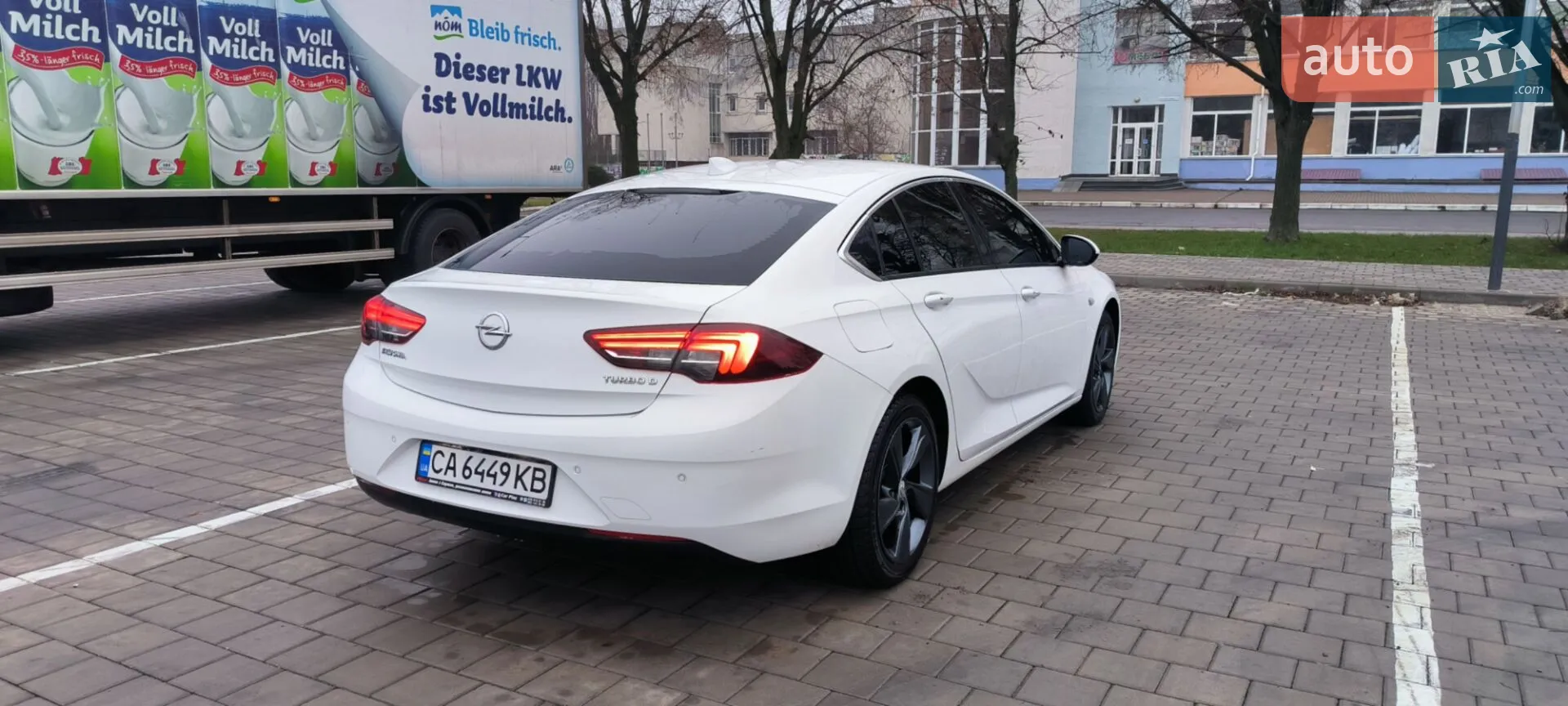 2017 Opel Insignia - мініатюра 6