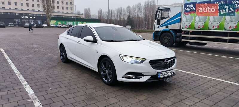 Лифтбек Opel Insignia 2017 в Черкассах