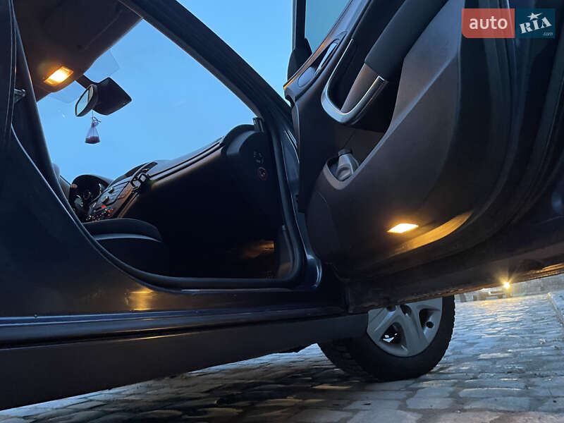 Универсал Opel Insignia 2011 в Каменец-Подольском