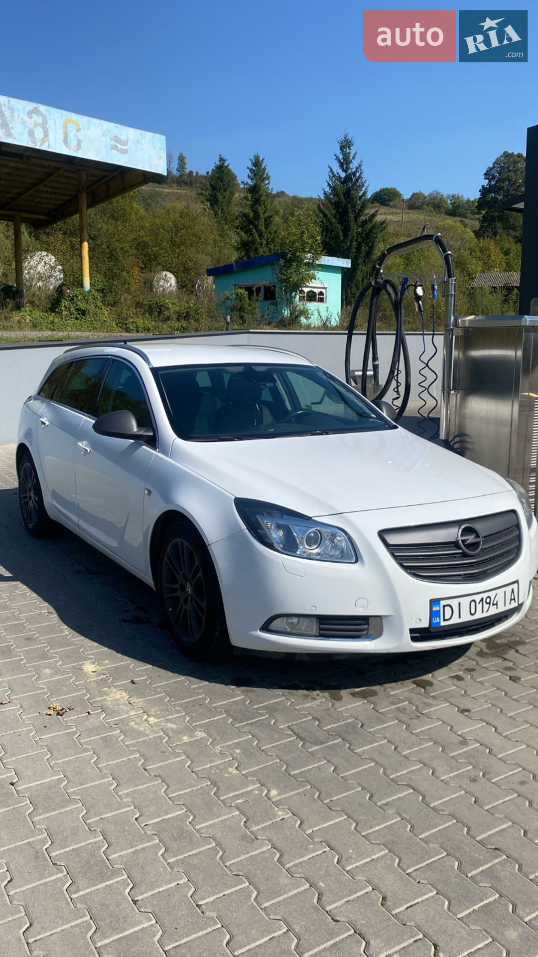 2010 Opel Insignia - мініатюра 2