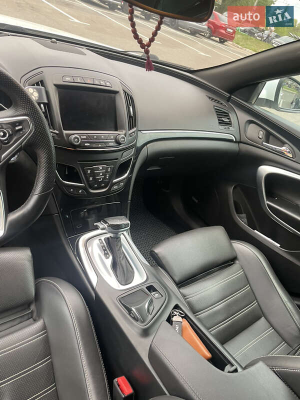 Універсал Opel Insignia 2014 в Чернігові