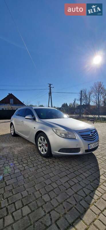 Opel Insignia 2010