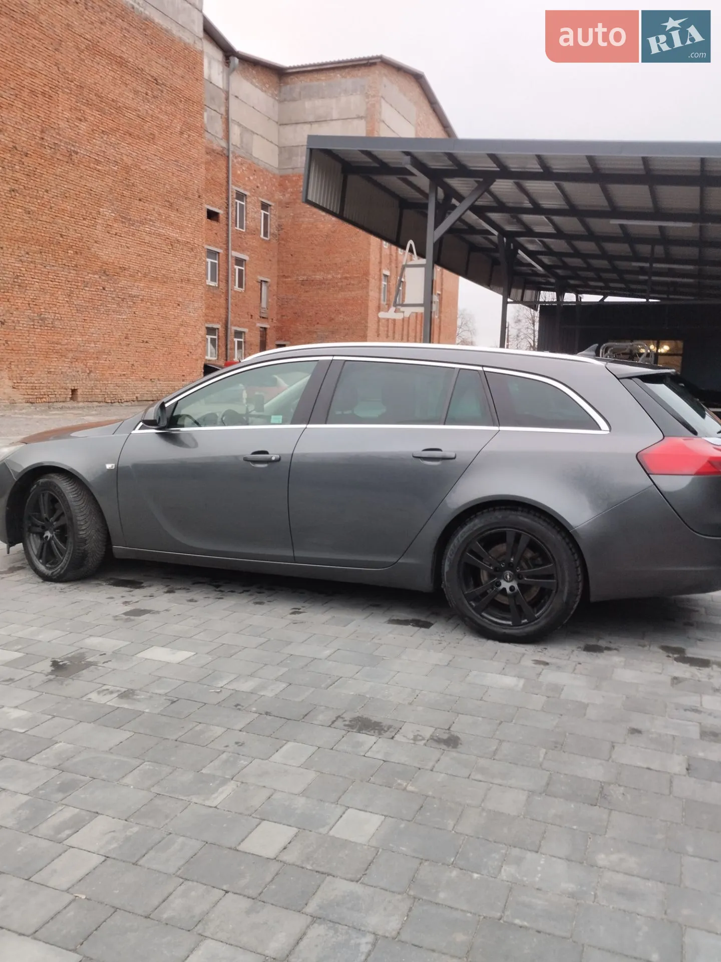 2010 Opel Insignia - мініатюра 3