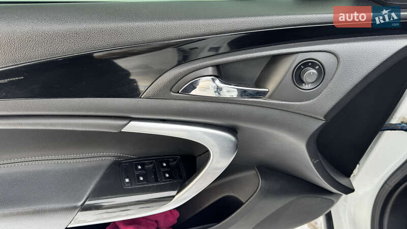 Лифтбек Opel Insignia 2009 в Черкассах