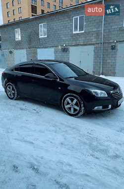 Лифтбек Opel Insignia 2012 в Нетешине