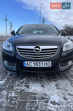 Универсал Opel Insignia 2012 в Горохове