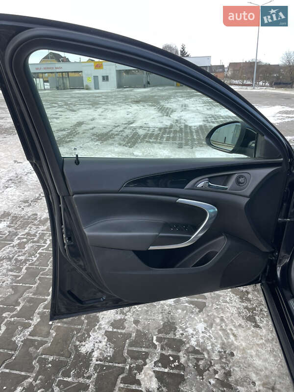 Універсал Opel Insignia 2012 в Горохові