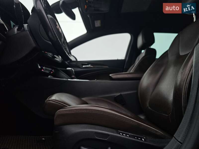 Универсал Opel Insignia 2017 в Киеве