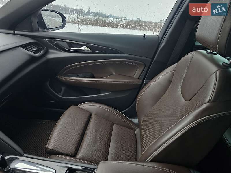 Универсал Opel Insignia 2017 в Киеве