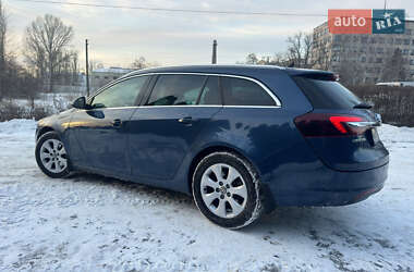 Универсал Opel Insignia 2015 в Киеве