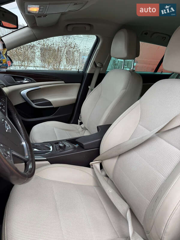 Универсал Opel Insignia 2009 в Дубно