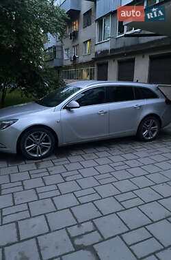 Универсал Opel Insignia 2012 в Львове