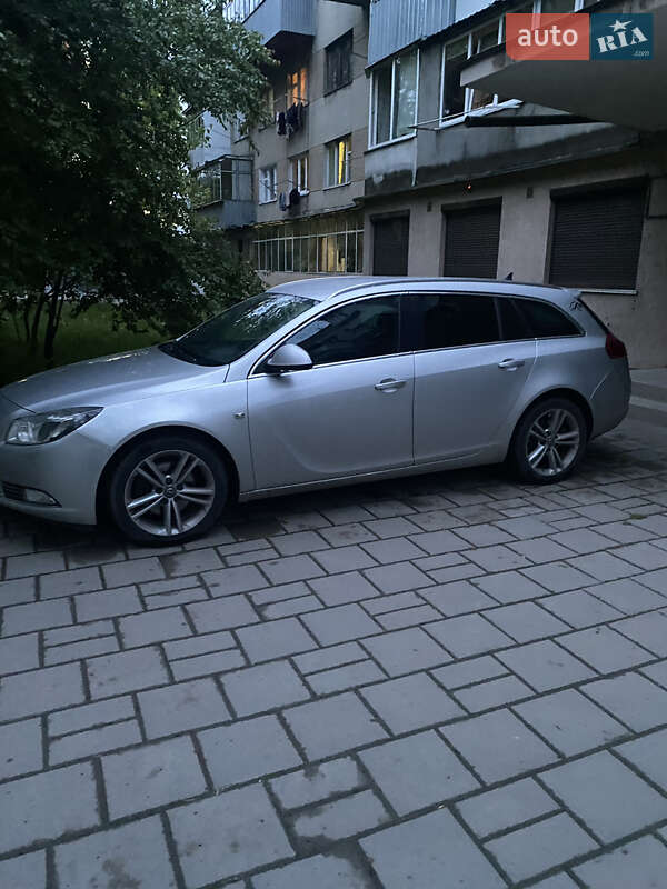 Opel Insignia 2012