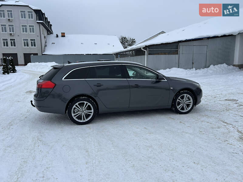 Универсал Opel Insignia 2011 в Бродах