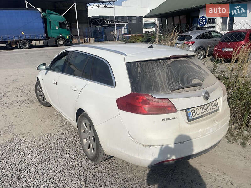 Универсал Opel Insignia 2012 в Львове