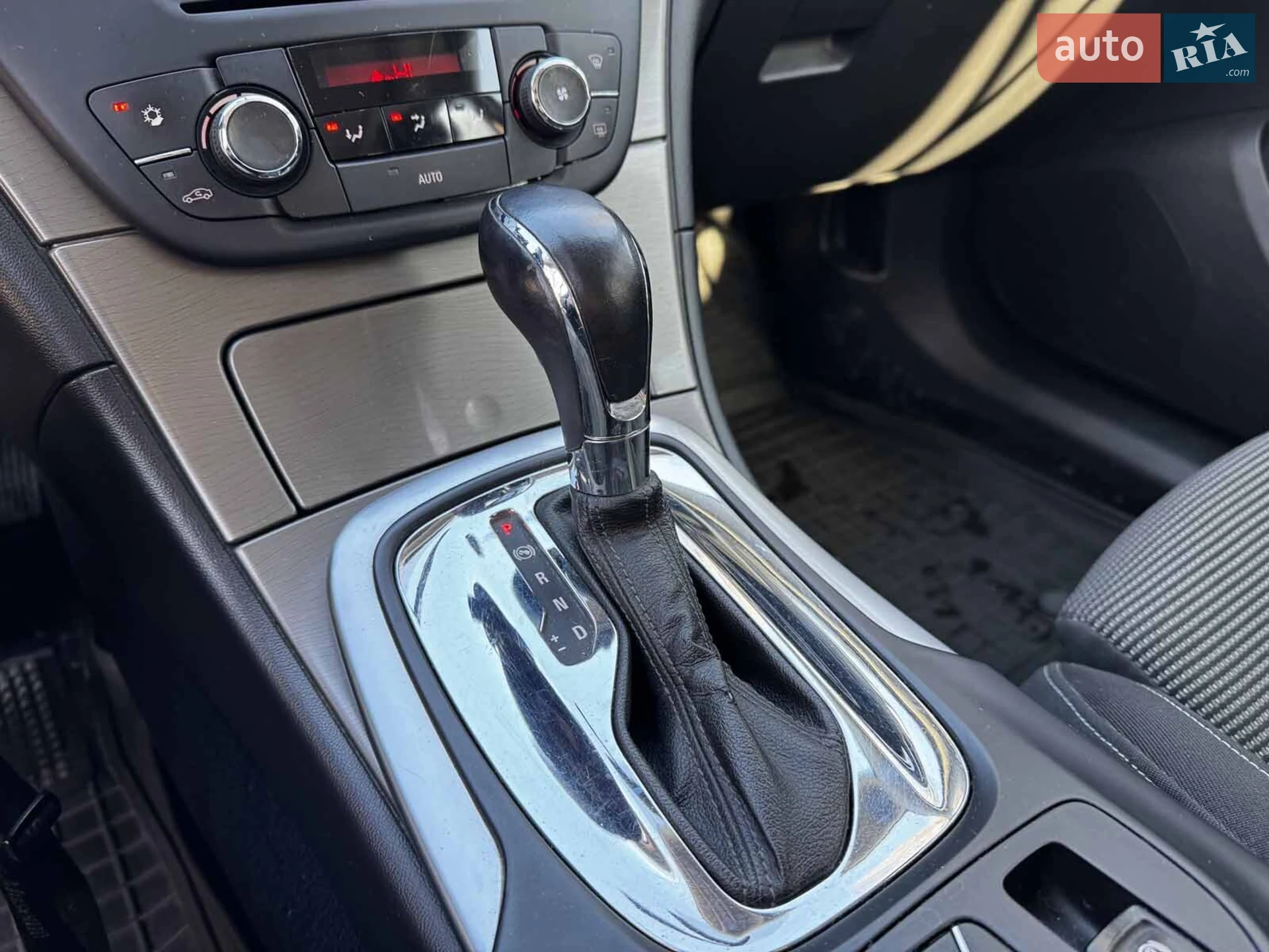 2013 Opel Insignia - мініатюра 26