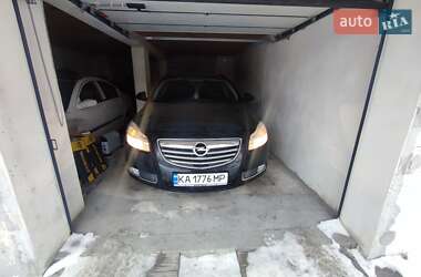 Универсал Opel Insignia 2011 в Малине