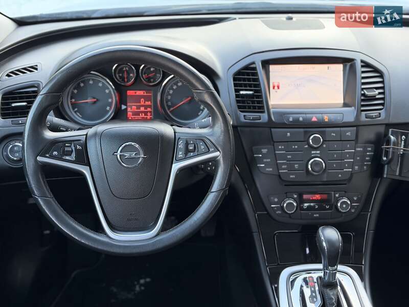 Седан Opel Insignia 2012 в Тернополе