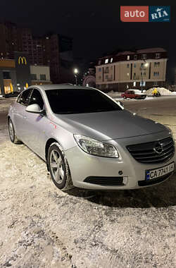 Седан Opel Insignia 2008 в Киеве