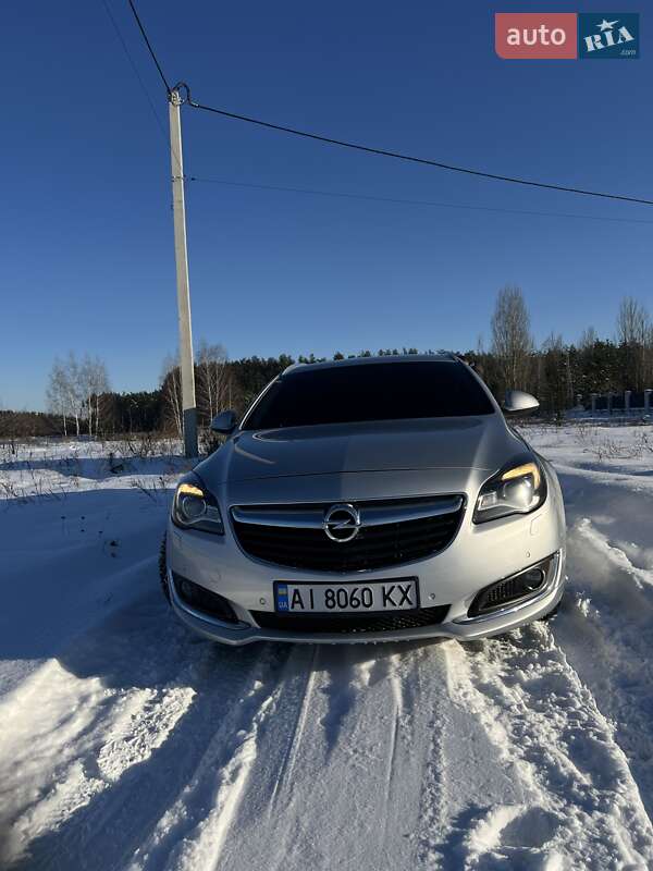 Универсал Opel Insignia 2014 в Киеве
