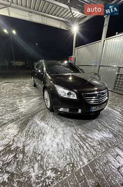 Седан Opel Insignia 2013 в Калиновке