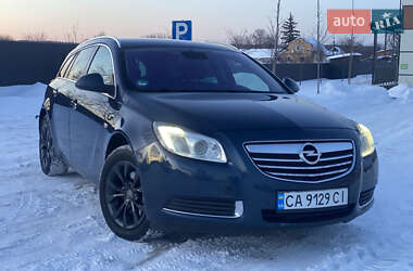 Універсал Opel Insignia 2010 в Бучі