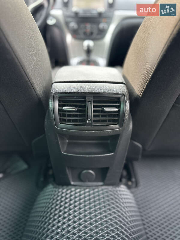 Универсал Opel Insignia 2014 в Горохове фото 31 Универсал Opel Insignia 2014 в Горохове