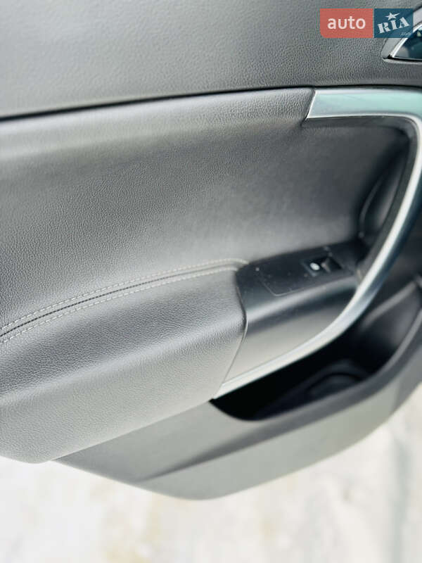 Универсал Opel Insignia 2009 в Ивано-Франково фото 27 Универсал Opel Insignia 2009 в Ивано-Франково
