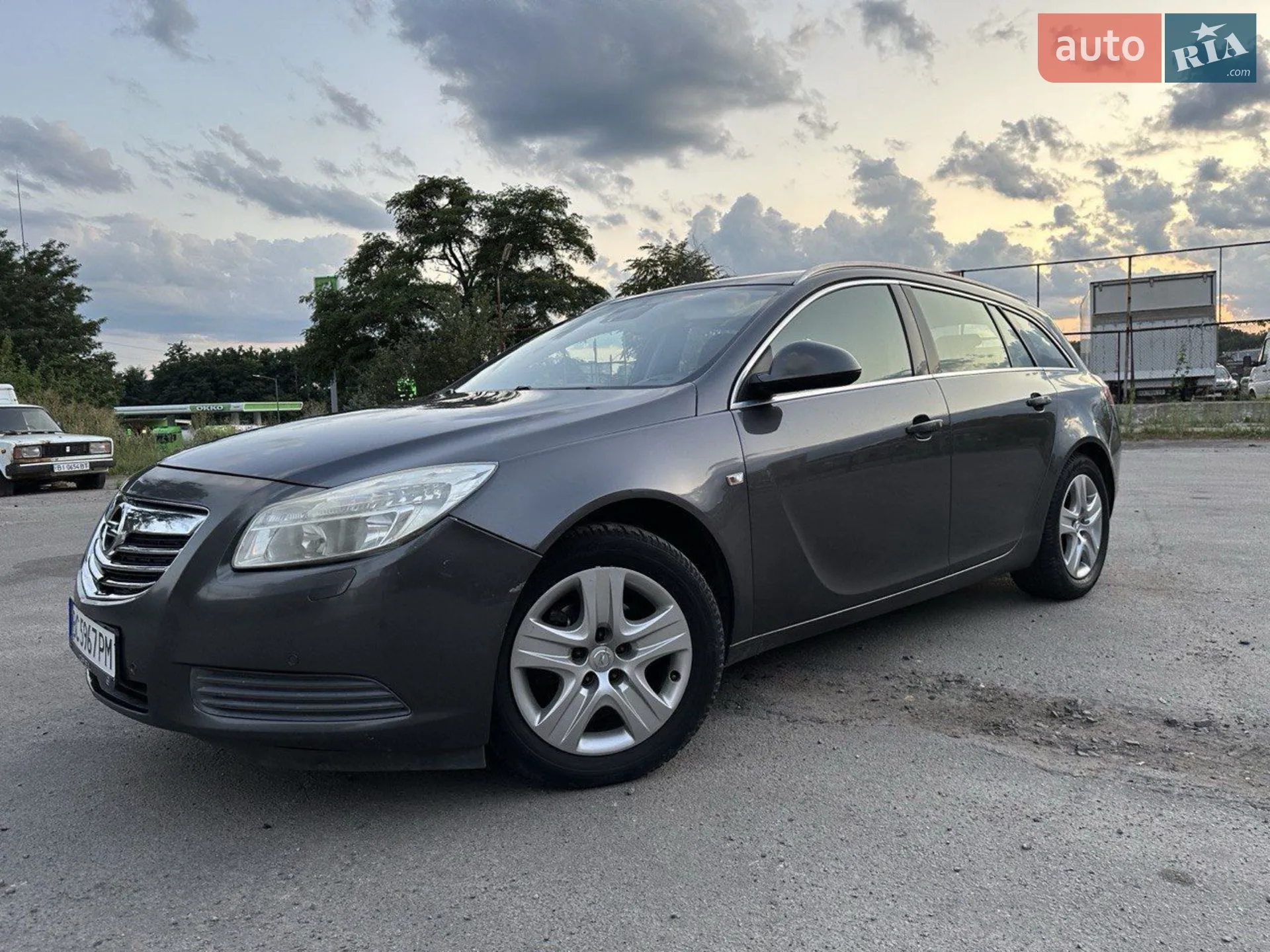 2010 Opel Insignia - мініатюра 5