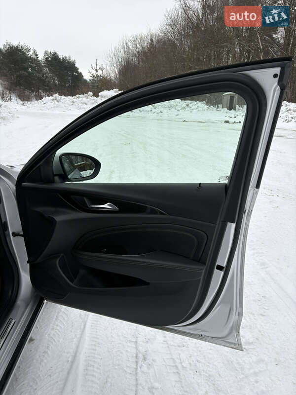 Универсал Opel Insignia 2018 в Бережанах фото 41 Универсал Opel Insignia 2018 в Бережанах