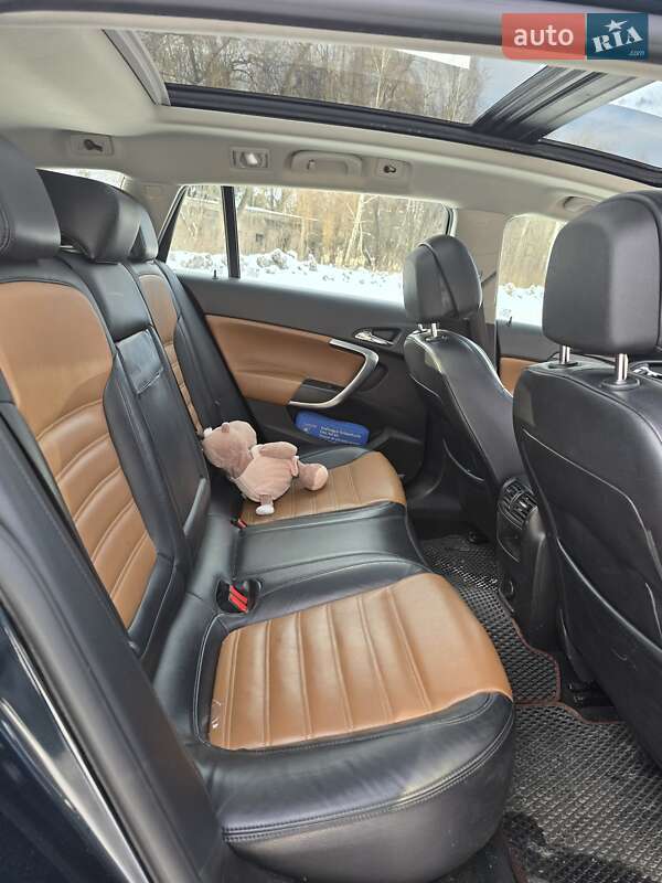 Универсал Opel Insignia 2014 в Звягеле фото 16 Универсал Opel Insignia 2014 в Звягеле