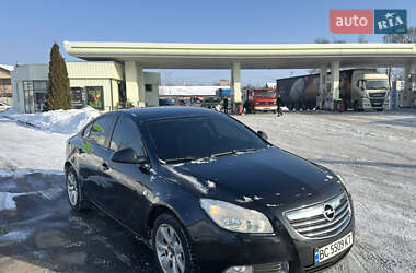 Седан Opel Insignia 2013 в Владимире