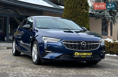 Седан Opel Insignia 2020 в Львове