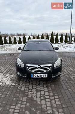 Универсал Opel Insignia 2010 в Львове