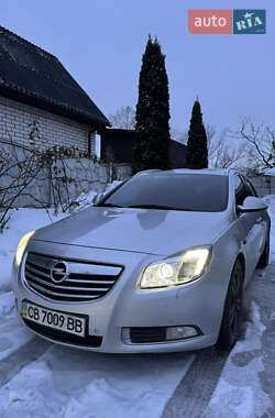 Універсал Opel Insignia 2010 в Києві